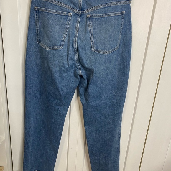 Old Navy | Extra high rise Sky High Straight Blue Denim Women's Jeans - 14 - Picture 5 of 6